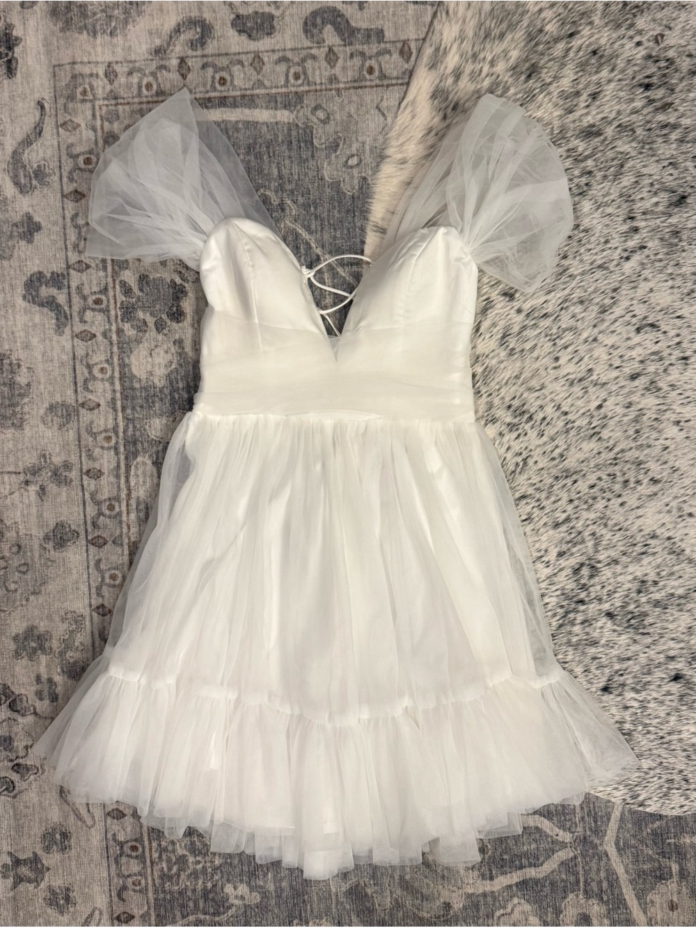 Selfie Leslie White Tulle Mini with Sleeves
